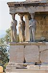 Statues dans une temple, l'Érechthéion, Acropole, Athènes, Grèce