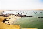 Vue grand angle sur une côte, Lagunillas, réserve nationale de Paracas, Paracas, région d'Ica, Pérou