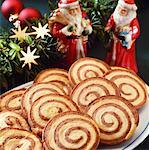 Christmas biscuits: chocolate and plain pinwheel biscuits