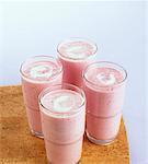 Raspberry yoghurt shakes in glasses