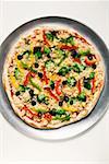 Vegetable pizza (unbaked)