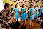 Leçons de musique à l'école primaire de Niue, Alofi, Île Nioué, Pacifique Sud