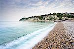 Übersicht über Kiesstrand, Bier, Devon, England