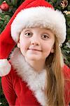Portrait de jeune fille en costume de Santa Claus