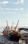 Déchargement navire Cargo à McMurdo Sound, île de Ross, Antarctique