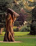 Sculpture et herbe des Pampas, Irish National Botanic Gardens, Dublin, Co Dublin, Irlande
