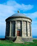 Co Derry, le Temple de Mussenden (NT), près de descente