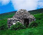 Co Kerry, Dingle Peninsula, Bee Hive Hut -Fahan Group