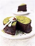 Gâteau Fondant au chocolat amer en poudre avec du thé vert matcha