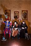 Mittelalterlichen Menschen vor dem Fernseher, Mugello, Toskana, Italien