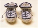 Gestrickte Baby-Schuhe