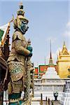 Guardian statue at wat phra kaeo