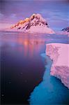 Alpenglühen am Mitternacht, Antarktische Halbinsel, Antarktis
