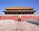 Portrait of Chairman Mao, Gate of Heavenly Peace (Tiananmen), Tiananmen Square, Beijing, China, Asia