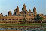 Angkor Wat temple in the evening, UNESCO World Heritage Site, Siem Reap, Cambodia, Indochina, Southeast Asia, Asia