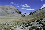 Path into Lha Chu canyon , on the kora, path round mountain sacred to Buddhists and Hindus, Mount Kailas (Kailash), Tibet, China, Asia