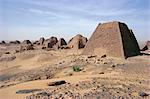 Bajrawiya, les pyramides de Méroé (Soudan), Afrique