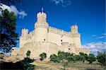 Burg der Manzanares el Rel, aus dem 15. Jahrhundert, in der Nähe von Madrid, Spanien, Europa