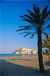 The citadel from the beach, Peniscola, Costa de Azahar, Valencia, Spain, Europe