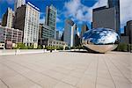 Nuage de sculpture de la porte dans le Millennium Park, Chicago, Illinois, États-Unis d'Amérique, l'Amérique du Nord