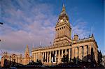 Rathaus, einem großen viktorianischen Gebäude auf The Headrow, Leeds, Yorkshire, England, Vereinigtes Königreich, Europa