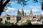 Cathédrale depuis le parc, Saint Jacques de Compostelle, l'UNESCO World Heritage Site, Galice, Espagne, Europe