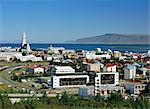 Blick von der Perle (Perlan) zugewandten nordöstlich der Hallgrimskirkja (Hallgrimsskirkja) mit Blick auf das Stadtzentrum, Reykjavik, Island