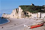 Beach and Falaise d'Amont, Haute Normandie (Normandy), France, Europe