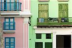 Rosa und gelbe Gebäude, Havanna, Kuba