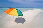 Parapluie et le banc de sable, North Male Atoll, Maldives, océan Indien, Asie