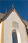 Église cadran solaire, près de Mieming, Mieming région, Tyrol autrichien, Autriche, Europe