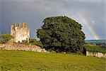 Regenbogen in der Nähe von Kilcash Castle, County Tipperary, Munster, Irland, Europa