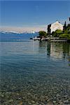 Hotel au bord du lac, Lac Léman (lac Léman), Evian-les-Bains, Haute-Savoie, France, Europe