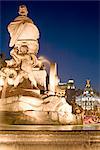 Place de Cibeles (Plaza de Cibeles) et la fontaine de la Cibeles, Calle de Alcala à Noël temps, Madrid, Espagne, Europe