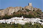 Zahara de la Sierra, one of the white villages, Cadiz province, Andalucia, Spain, Europe