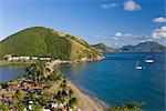 Erhöhten Blick über Frigate Bay Beach, Frigate Bay, St. Kitts, Leeward-Inseln, West Indies, Caribbean, Mittelamerika