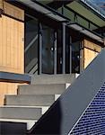 Schottischer Poetry Library, Edinburgh, Schottland. Haupteingang Treppe Detail. Malcolm Fraser Architekten