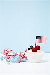 Stillleben mit Cupcake mit amerikanische Flagge