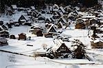 Vue de Snow couverts maisons Shirakawa, Village