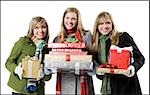 filles avec des cadeaux