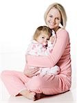 mère et fille en pyjama