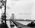 ANNÉES 1950 : OAKLAND BAY BRIDGE, SAN FRANCISCO CALIFORNIE