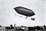 1900s 1910s LINCOLN BEACHEY AIRSHIP APPEARANCE IS CROSS BETWEEN HOT AIR BALLOON AND BLIMP