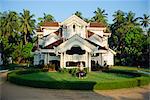 Old colonial style house in suburbs, Colombo, Sri Lanka, Asia