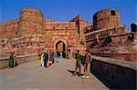 Red Fort, built by Akbar in 1565 and finished by Aurangzeb, Agra, India