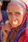 Dame âgée du village, près de Jodhpur, Rajasthan État, Inde, Asie