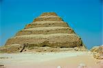 La pyramide à degrés de Saqqarah, en Égypte, en Afrique du Nord