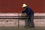 Old man at the Summer Palace, Beijing, China, Asia