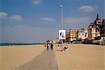 The Planche, broadwalk and beach, corniche, Trouville, Calvados, Cote Fleurie, Normandy, France, Europe