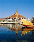 Phaungdaw Oo pagode, lac Inle, Myanmar, Asie